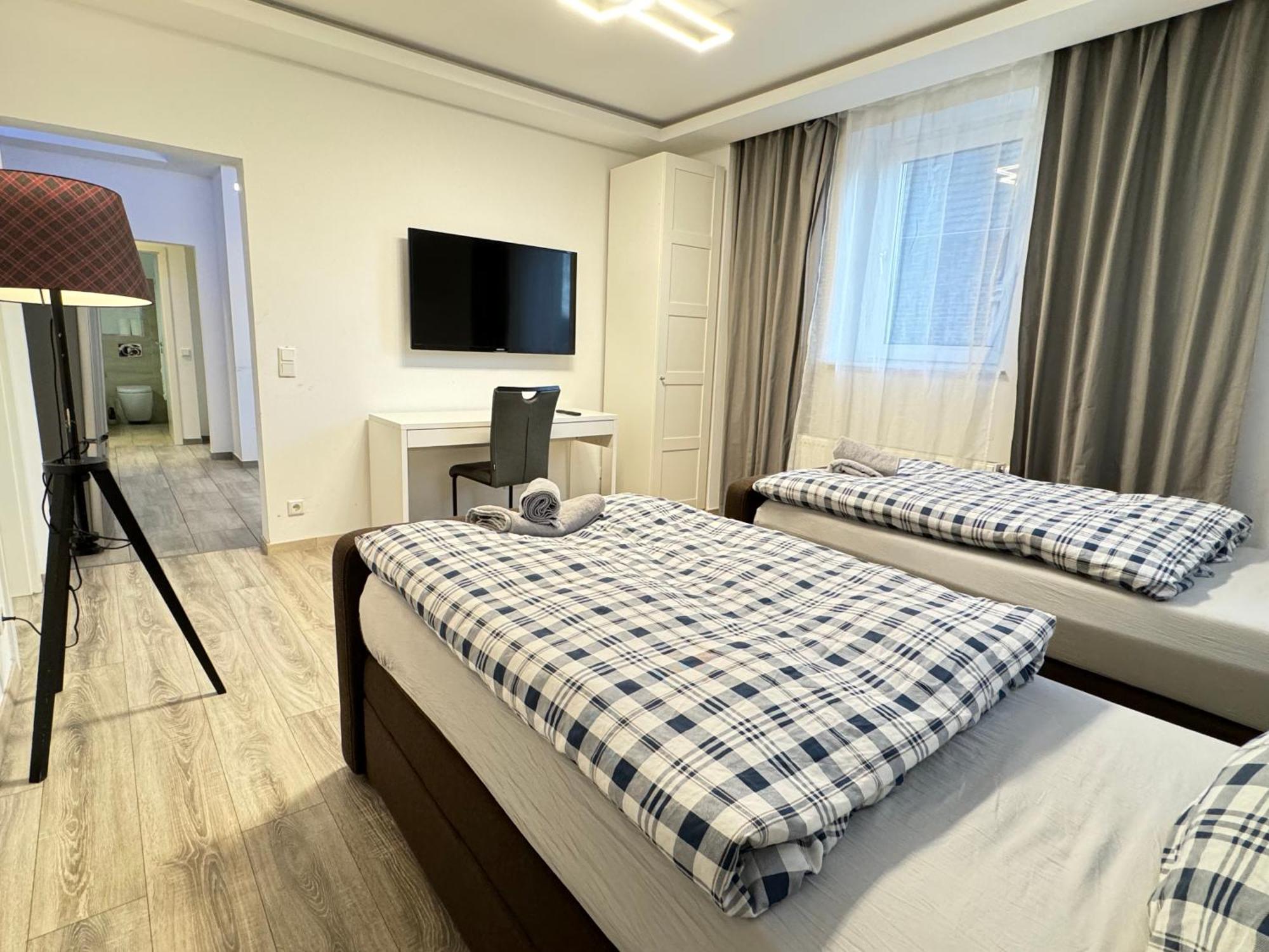 Apartments - Free Parking - Wifi - Kitchen Essen Extérieur photo