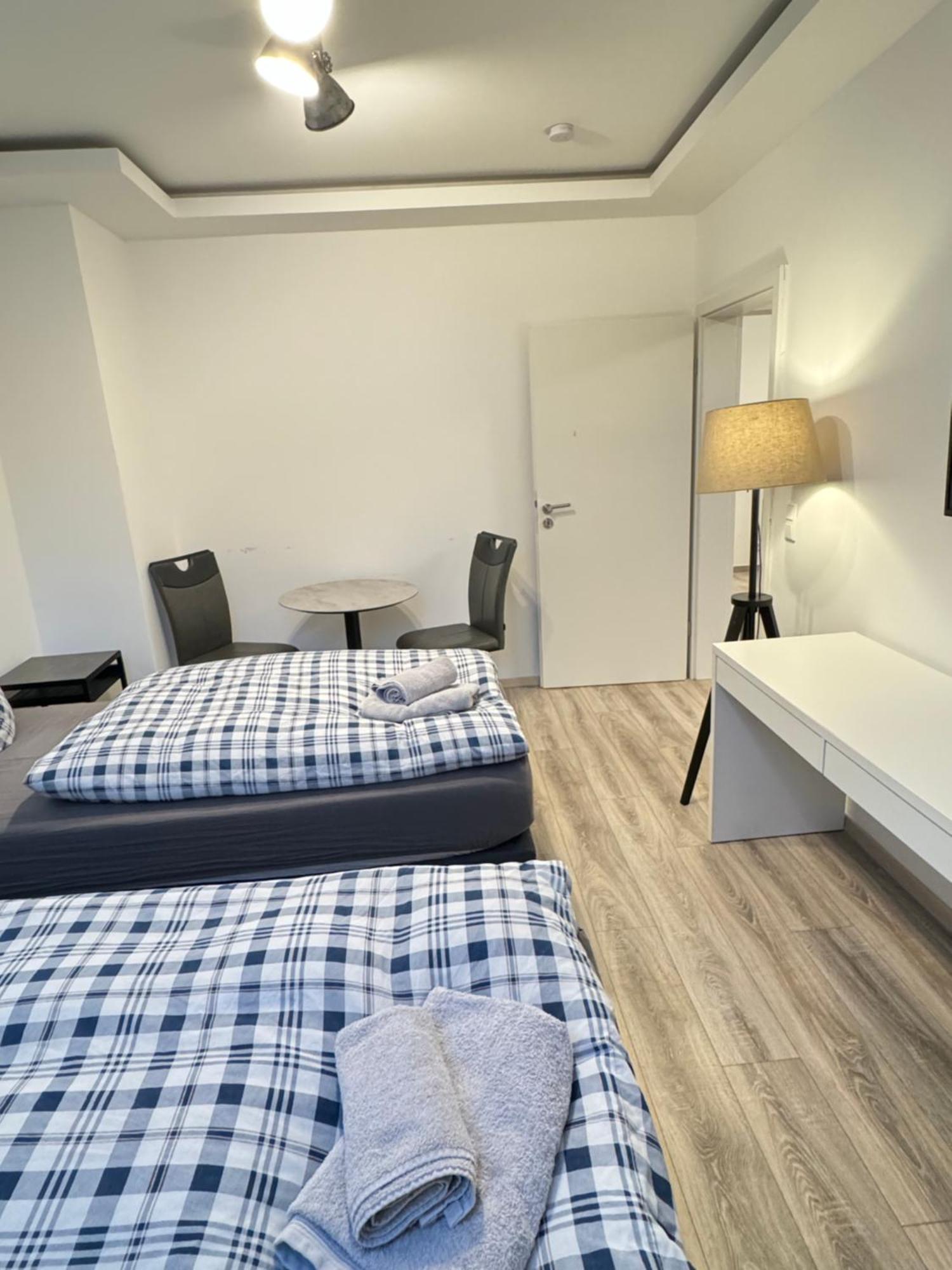 Apartments - Free Parking - Wifi - Kitchen Essen Extérieur photo