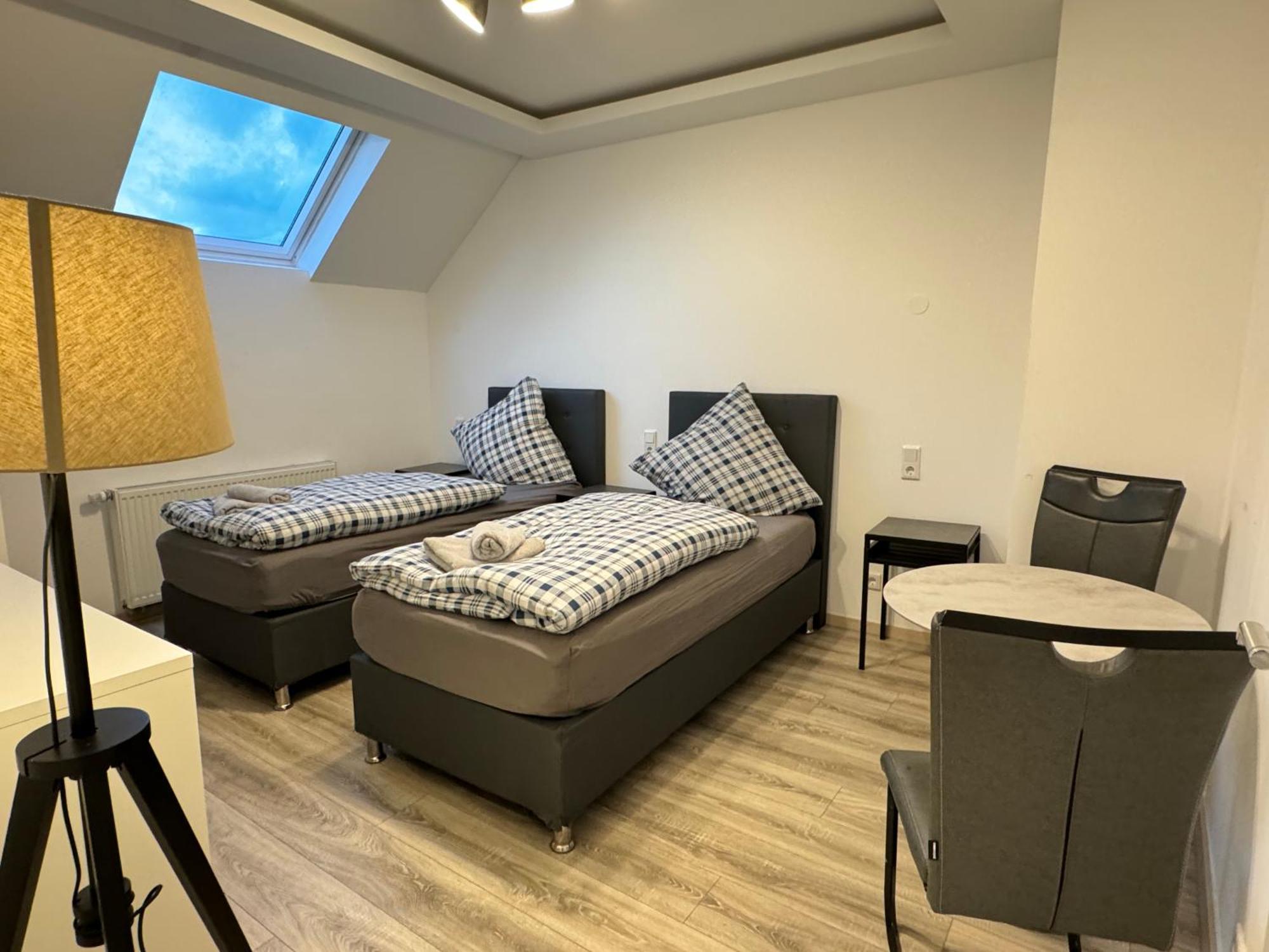 Apartments - Free Parking - Wifi - Kitchen Essen Extérieur photo