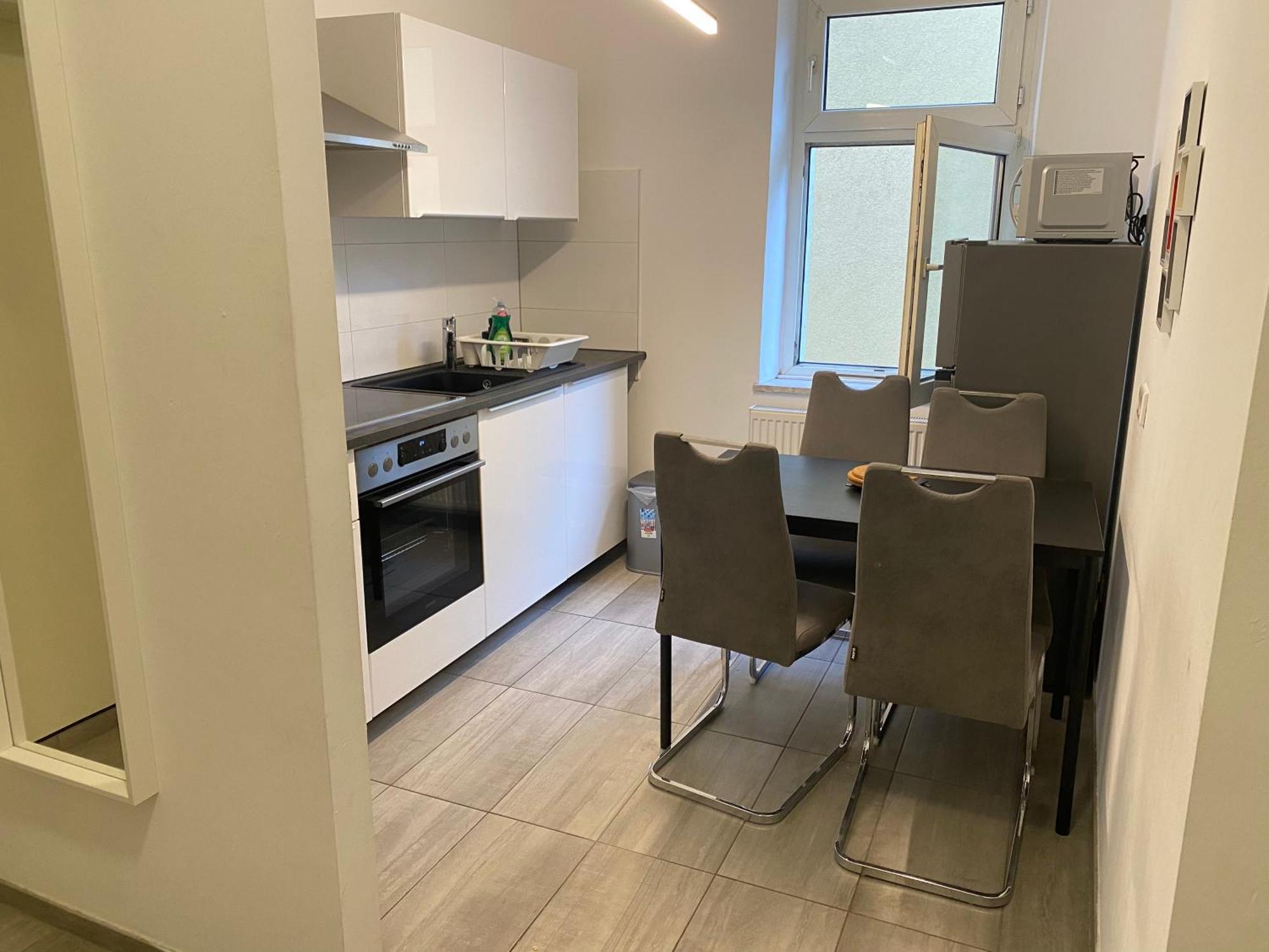 Apartments - Free Parking - Wifi - Kitchen Essen Extérieur photo