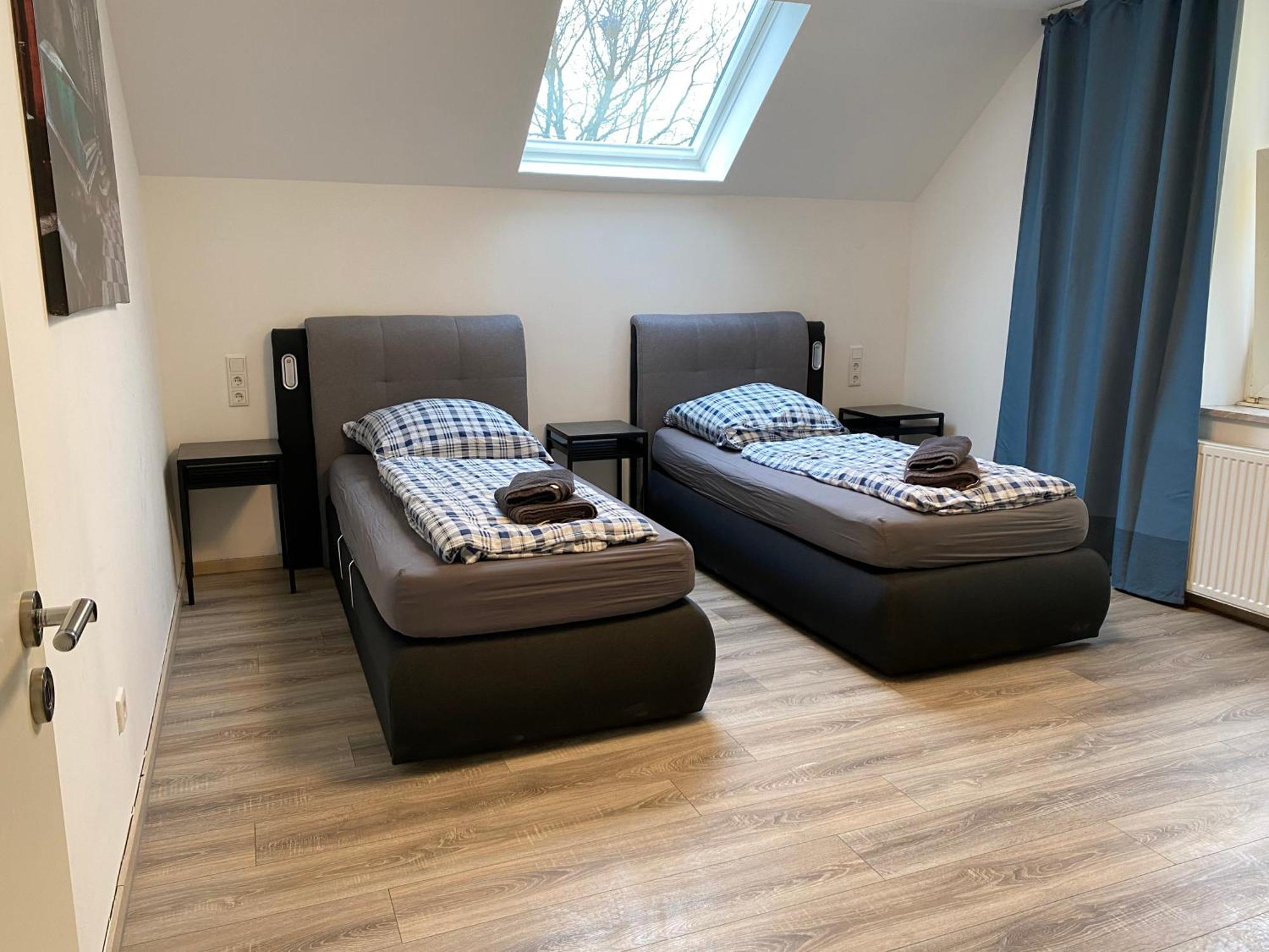 Apartments - Free Parking - Wifi - Kitchen Essen Extérieur photo
